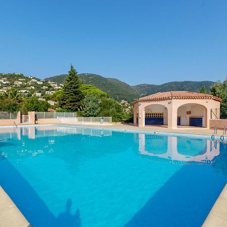 Residence Partenaire Le Domaine De Garlande Cavalaire-sur-Mer Esterno foto