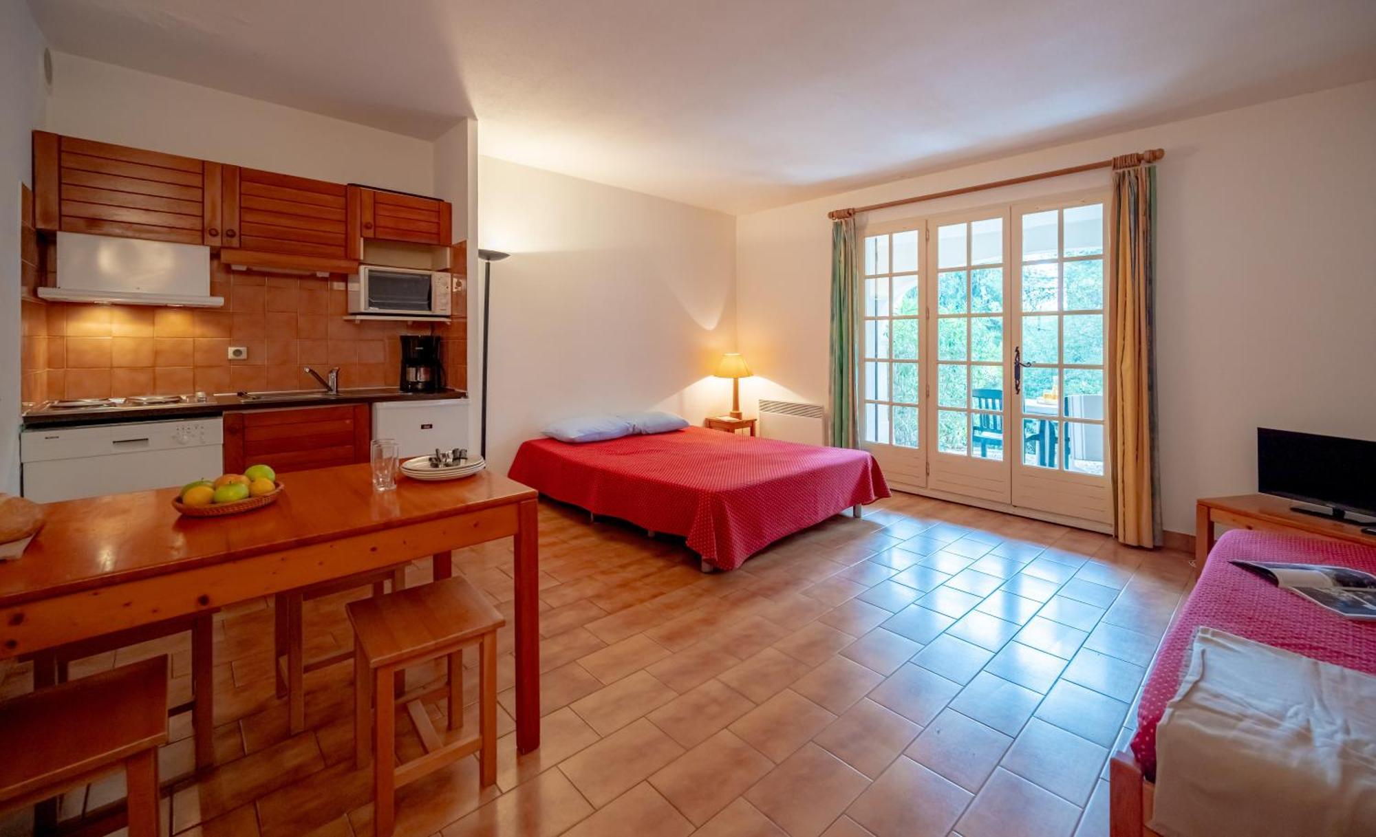 Residence Partenaire Le Domaine De Garlande Cavalaire-sur-Mer Esterno foto